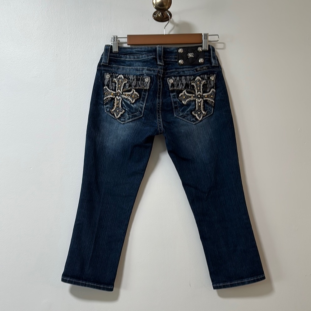 Miss Me Dark Blue Cropped Jeans with Ornate Back Design